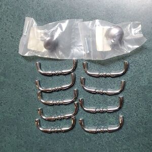 9 - 3 Inch Drawer Pulls & 2 Knobs